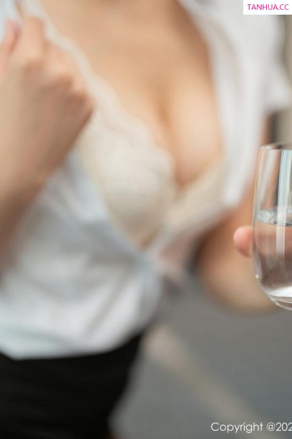 陆萱萱  售楼部女神陆萱萱 销冠的独家武器第9张图片